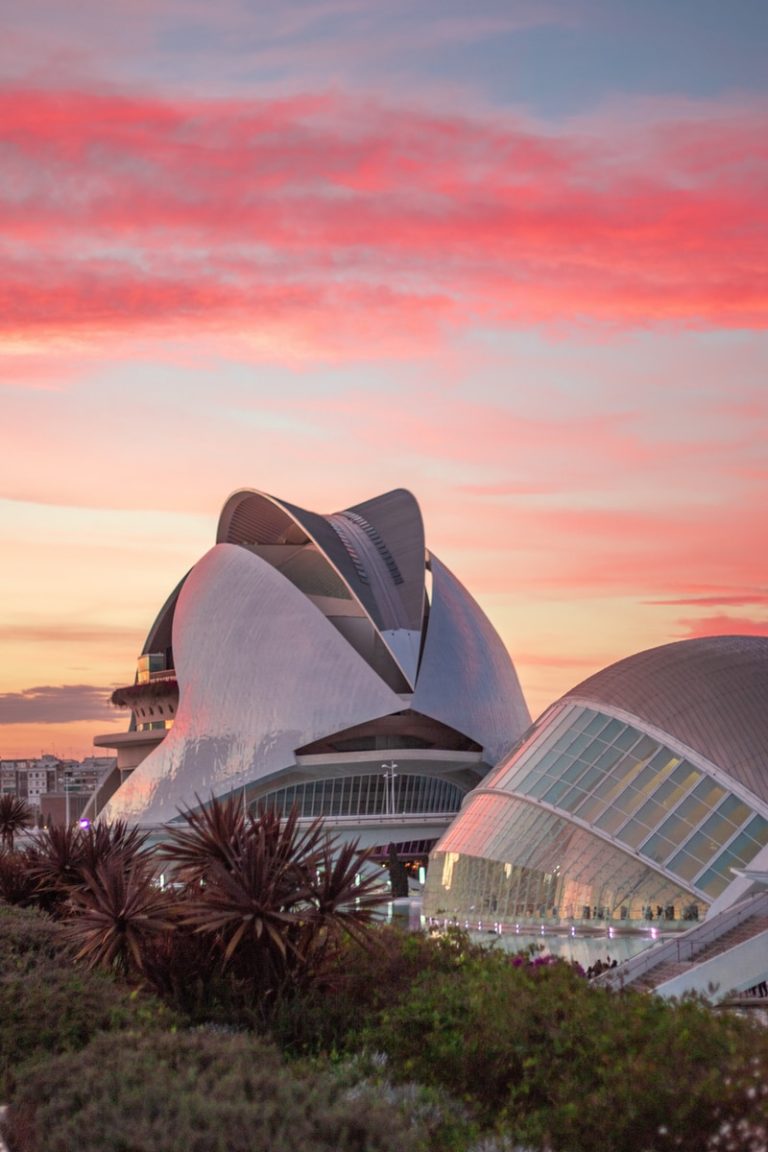 10-best-neighborhoods-in-valencia-homelike