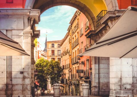 Entdecken Sie die besten Stadtviertel in Madrid für Studenten