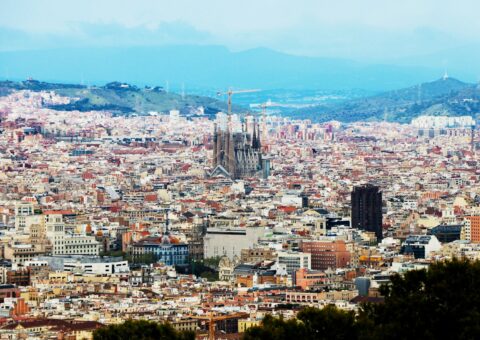 Discover the Best Neighborhoods in Barcelona for Students